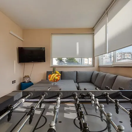 Elegant Two Bedroom * Zadar